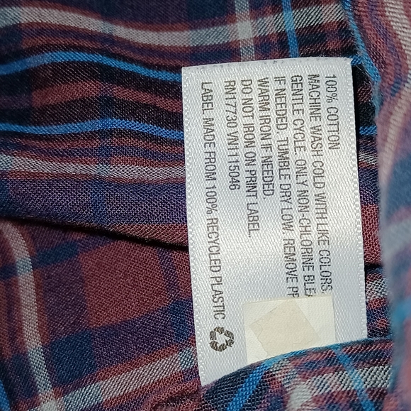 Mossimo Plaid Button Down Top Size XL - Picture 6 of 6